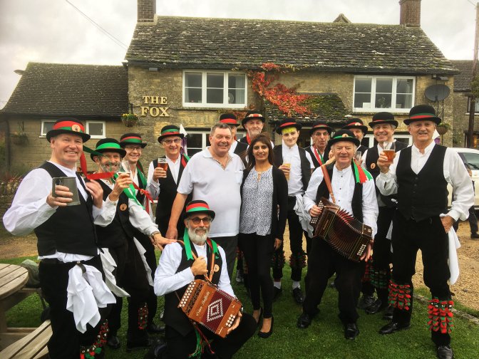 The Holt Morris side at The Fox, Leafield.